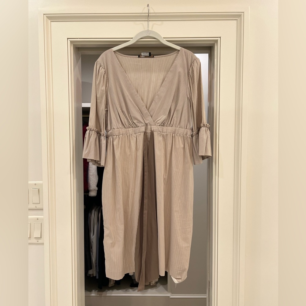 Elegant Beige V-Neck Dress
